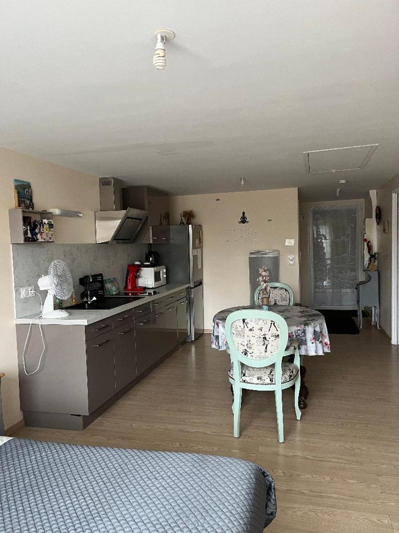 Apartamento Pour 2 Personnes A Charente